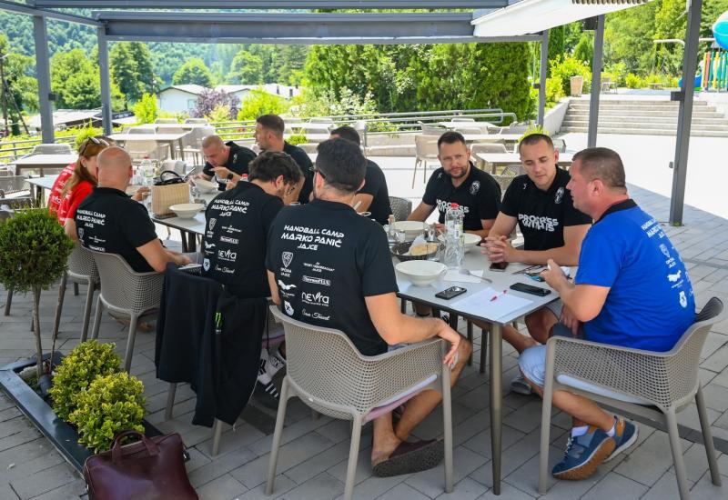 Jajce je rukometni centar BiH: Počeo "Handball camp Marko Panić"